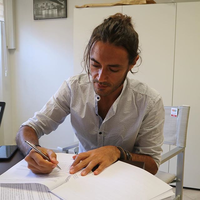 Post Instagram di giovedì 1 alle 00:00 (#1907517003489399276)